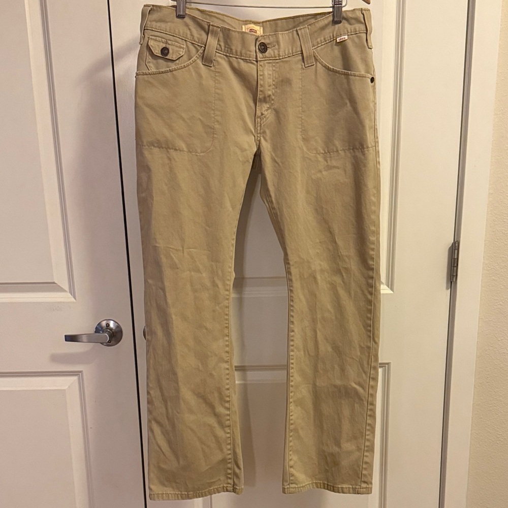 EUC Levi’s Tan Straight-Leg Tab Twills Khaki Pants Size 14